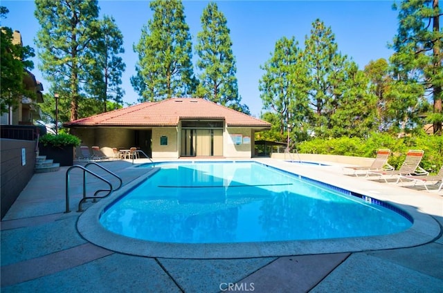 4280 Via Arbolada Unit 338, Los Angeles, CA 90042 - community pool featuring a patio area