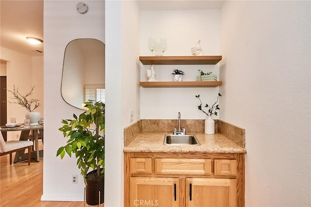 4280 Via Arbolada Unit 338, Los Angeles, CA 90042 - indoor wet bar with light wood-style floors