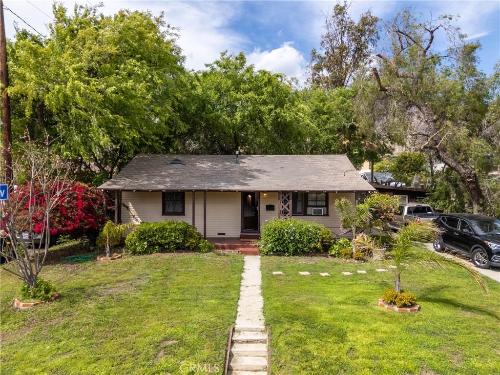 1655 E Woodbury Rd, Pasadena, CA 91104 - photo 1