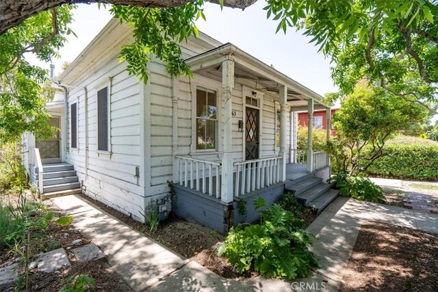 863 Chorro St, San Luis Obispo, CA 93401 - shotgun-style home featuring covered porch