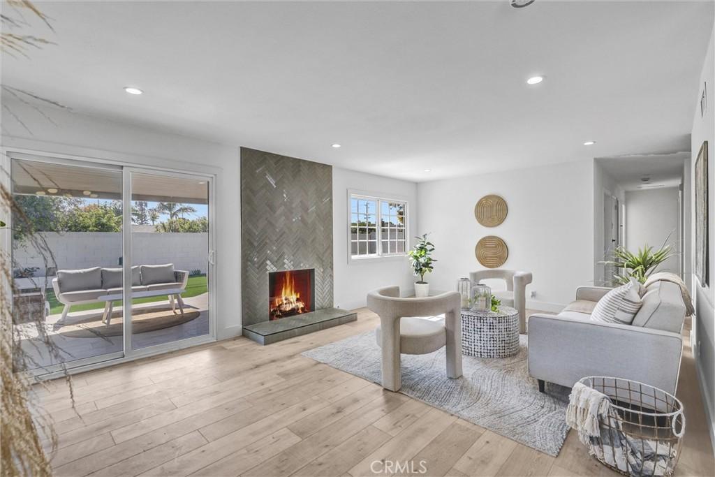 724 S Sail St, Santa Ana, CA 92704 - photo 1