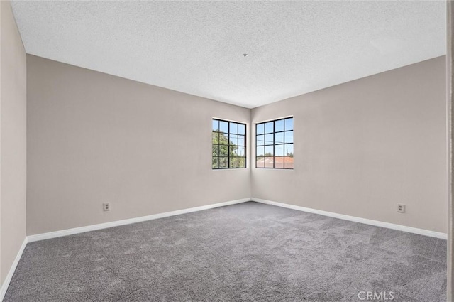 10102 Rio Hondo, El Monte, CA 91733 - unfurnished room featuring carpet and a textured ceiling