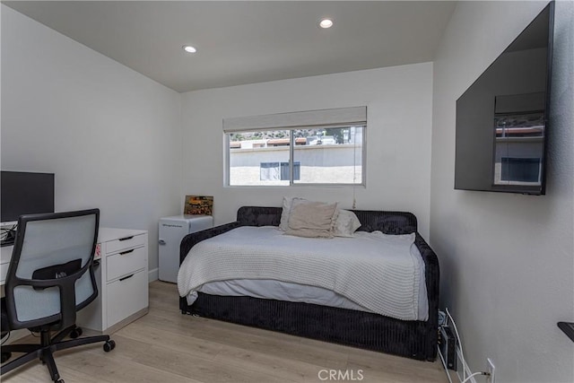 9418 Via Patricia Unit 30, Burbank, CA 91504 - bedroom with light wood-style flooring, an office area, and recessed lighting