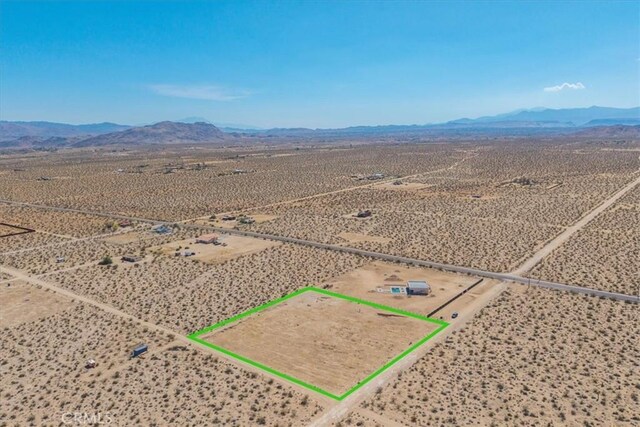 1926 Milky Way Ave, Joshua Tree, CA 92252
