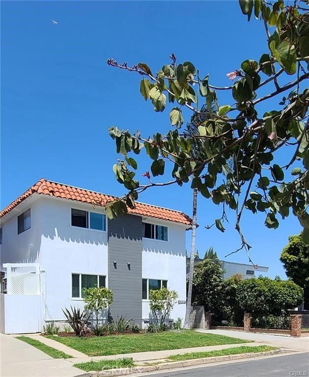 12495 Greene Ave, Los Angeles, CA 90066 - photo 1