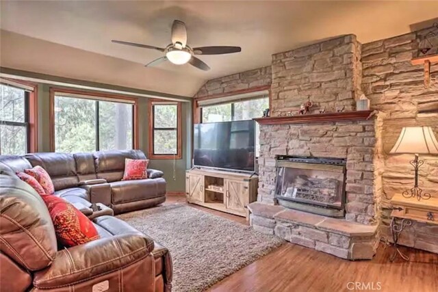 920 Arbula Dr, Crestline, CA 92325 - photo 33