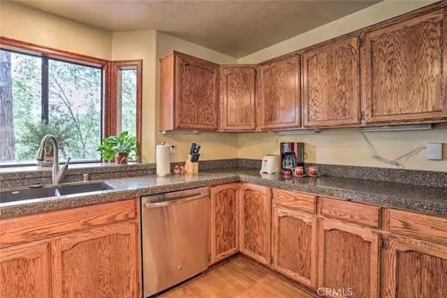 920 Arbula Dr, Crestline, CA 92325 - photo 5
