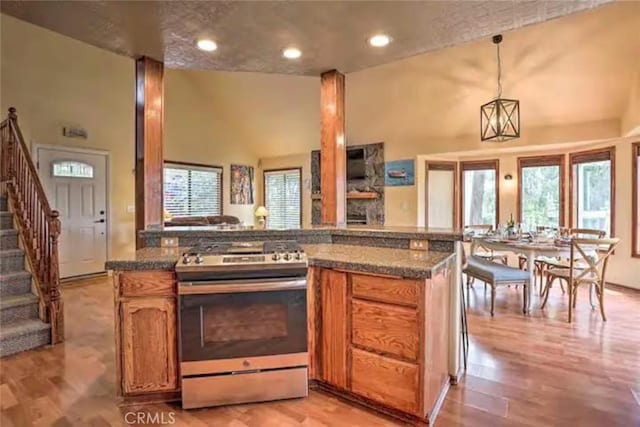 920 Arbula Dr, Crestline, CA 92325 - photo 2