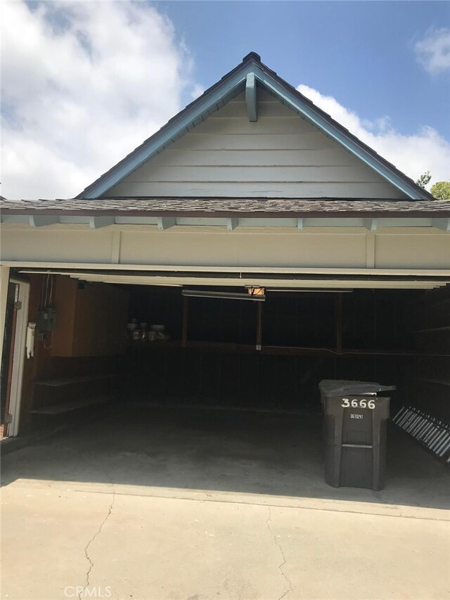 3666 Cedar Ave, Long Beach, CA 90807 - view of front of property with a garage