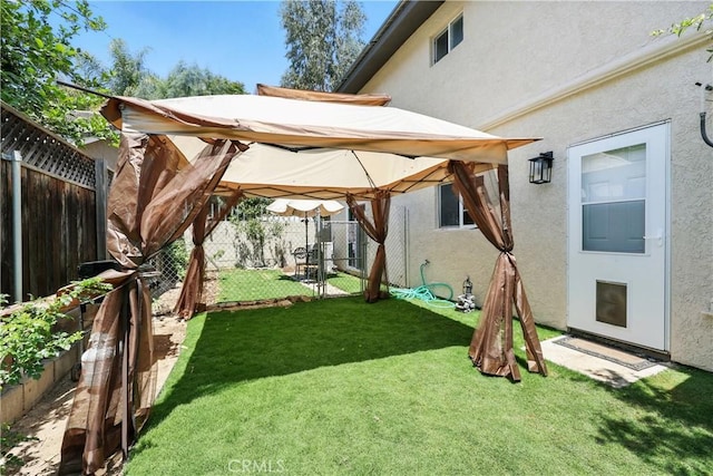 30156 Lexington Dr, Castaic, CA 91384 - fenced backyard with a gazebo