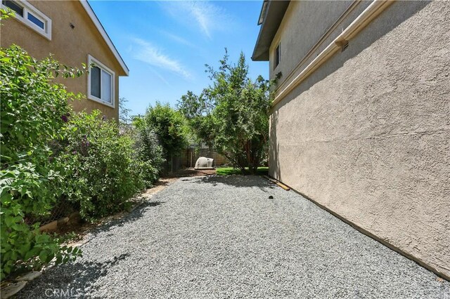 30156 Lexington Dr, Castaic, CA 91384 - view of yard featuring a patio area