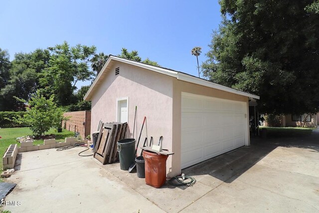 5026 Doreen Ave, Temple City, CA 91780 - view of detached garage