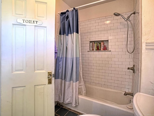 1390 Dewey Pl, Campo, CA 91906 - bathroom featuring shower / bath combo with shower curtain and tile patterned floors