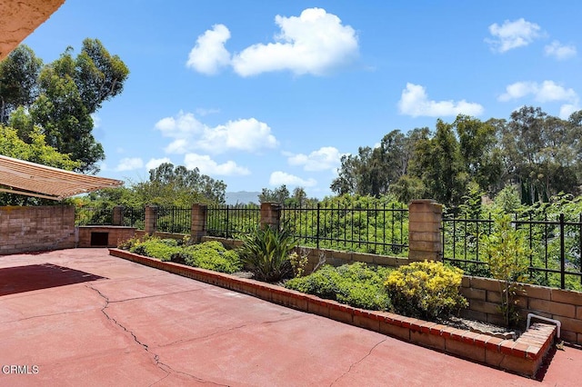 2026 Thomas Pl, West Covina, CA 91792 - view of patio / terrace