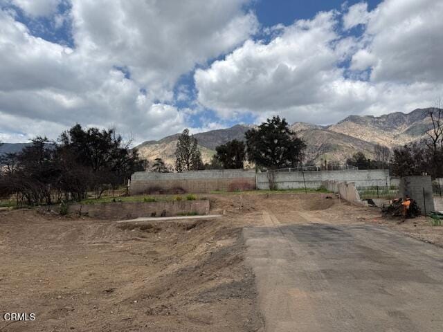 563 E Las Flores Dr, Altadena, CA 91001 - photo 4