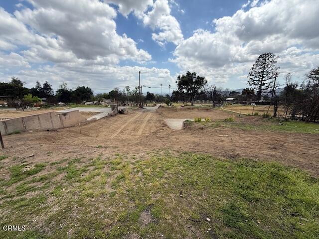 563 E Las Flores Dr, Altadena, CA 91001 - photo 2