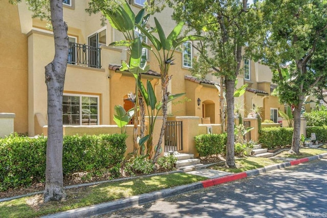 1948 Caminito De La Cruz, Chula Vista, CA 91913 - view of building exterior