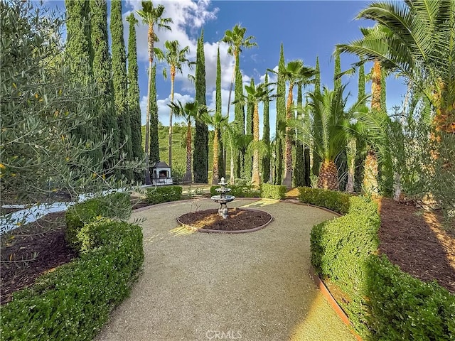 567 Lone Oak Dr, Thousand Oaks, CA 91362 - view of home's community