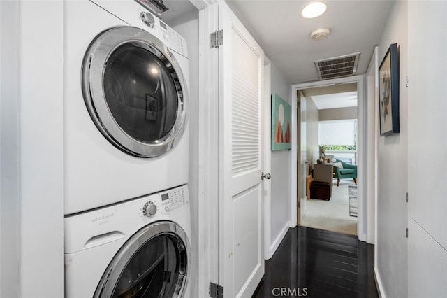 365 Hastings Ranch Rd Unit 4, Pasadena, CA 91107 - laundry area with stacked washer and clothes dryer and baseboards
