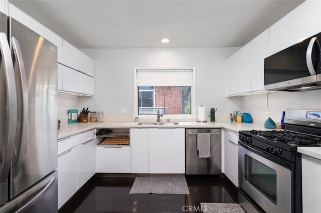 365 Hastings Ranch Rd Unit 4, Pasadena, CA 91107 - kitchen featuring appliances with stainless steel finishes, white cabinets, recessed lighting, and light countertops