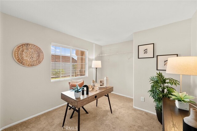41024 Montelena Cir, Temecula, CA 92591 - office space featuring light carpet