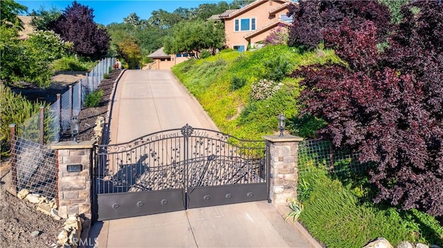 9942 Sunfish Cir, Paso Robles, CA 93446 - view of gate