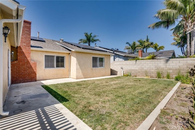 6772 Rook Dr, Huntington Beach, CA 92647 - fenced backyard with a patio area