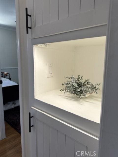 2322 249th St, Lomita, CA 90717 - detailed view of wood finished floors and ornamental molding