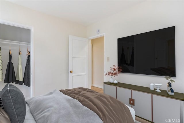 1534 W 154th Pl, Gardena, CA 90247 - bedroom with a closet and baseboards