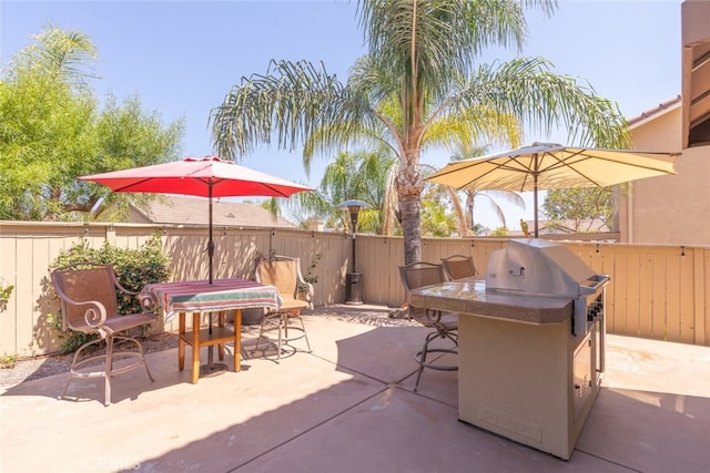 3720 Gunnison Cir, Corona, CA 92881 - view of patio featuring area for grilling