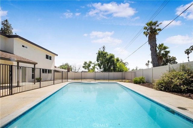801 Navajo Dr, Riverside, CA 92507 - view of pool with a fenced backyard