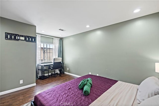 1425 Violeta Dr, Alhambra, CA 91801 - bedroom with wood finished floors and recessed lighting