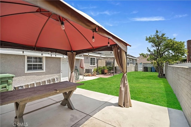 1425 Violeta Dr, Alhambra, CA 91801 - fenced backyard with a gazebo and a patio area