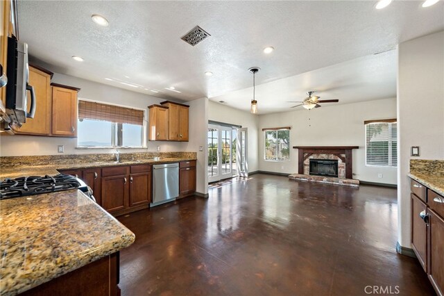 40553 Calle Katerine, Temecula, CA 92591 - photo 18