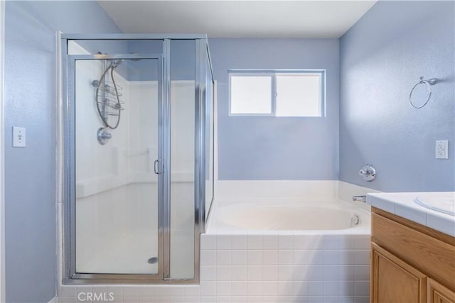 1678 Bella Vista Ct, Paso Robles, CA 93446 - full bath with a shower stall, vanity, and a bath