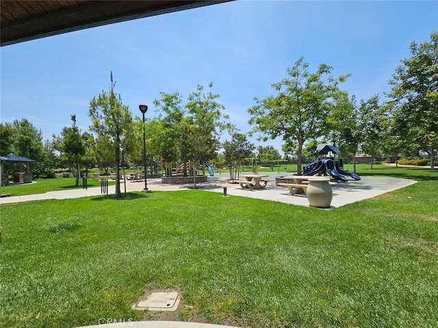 4979 Graphite Creek Rd, Jurupa Valley, CA 91752 - view of community with a lawn