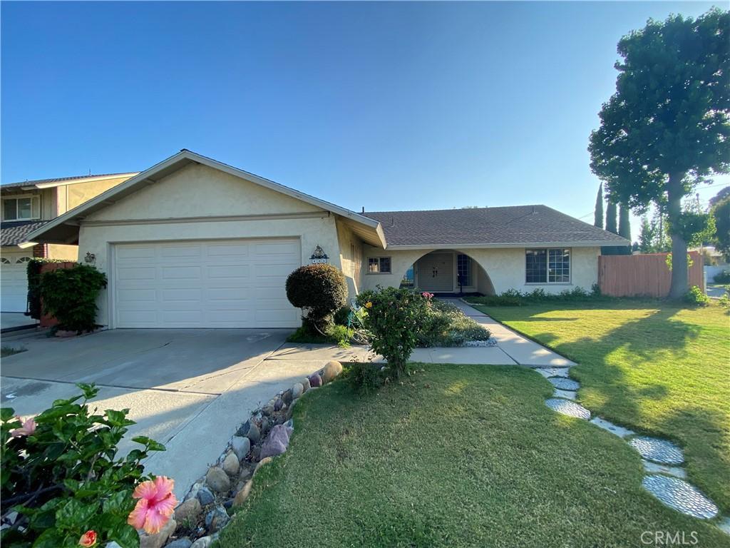 423 N Redrock St, Anaheim, CA 92807 - photo 1