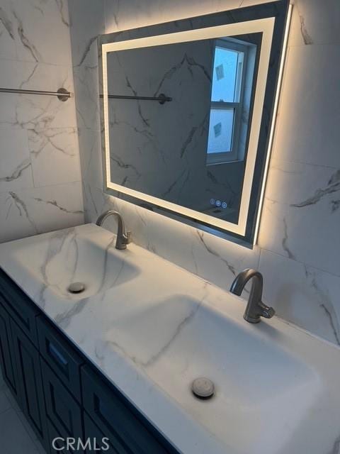 14516 Florita Rd, La Mirada, CA 90638 - bathroom featuring double vanity
