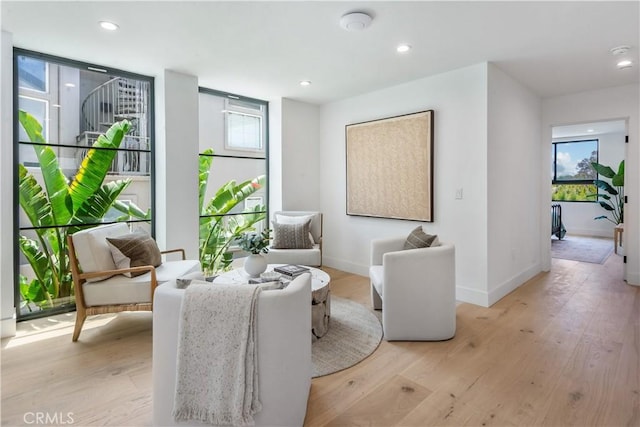 2007 Ava Ave, Hermosa Beach, CA 90254 - sitting room with light wood-type flooring and recessed lighting