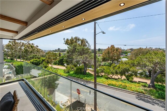 2007 Ava Ave, Hermosa Beach, CA 90254 - view of balcony