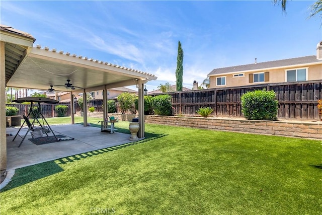 26865 Shelter Cove Ct, Menifee, CA 92585 - fenced backyard featuring ceiling fan and a patio area