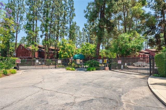 394 S Prospectors Rd Unit 102, Diamond Bar, CA 91765 - view of gate