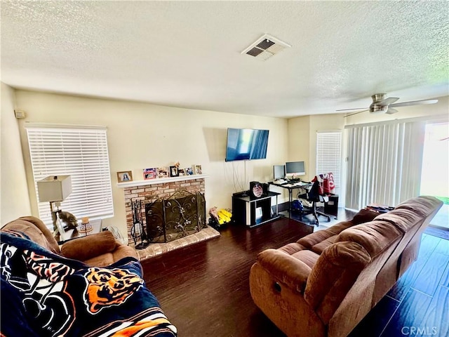 11308 Sherwood Ct, Fontana, CA 92337 - photo 15