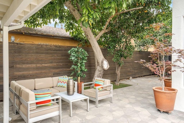 2116 S Cloverdale Ave, Los Angeles, CA 90016 - photo 60