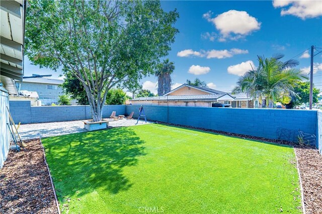 201 S Spruce St, Montebello, CA 90640 - view of fenced backyard