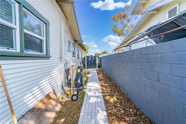 201 S Spruce St, Montebello, CA 90640 - view of side of property with a fenced backyard