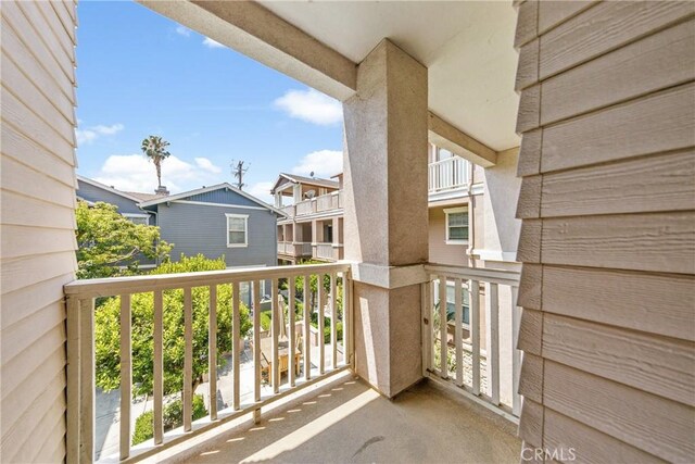 305 W Duarte Rd Unit G, Monrovia, CA 91016 - balcony featuring a residential view