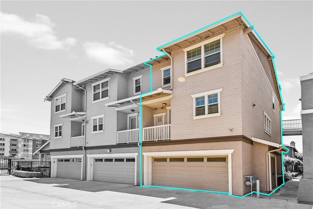 305 W Duarte Rd Unit G, Monrovia, CA 91016 - multi unit property featuring a garage and stucco siding