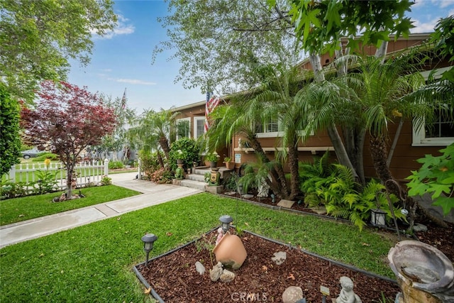 7028 E Parkcrest St, Long Beach, CA 90808 - view of property's community