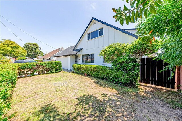 1510 W 147th St, Gardena, CA 90247 - back of property with board and batten siding and a garage